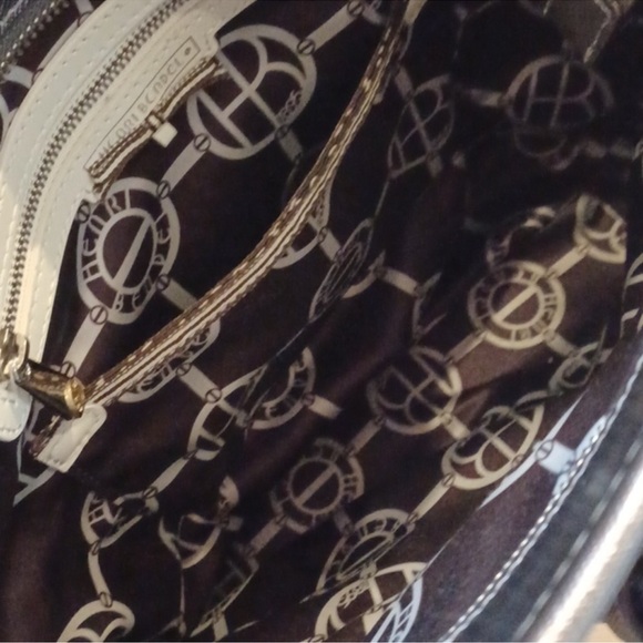 Henri Bendel New York Gorgeous Pewter/Silver Handbag/Crossbody Bag - Picture 12 of 16